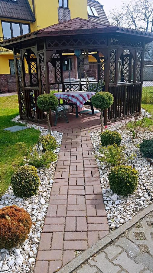 Pokoje Hotelowe Siedlczanka Siedlce Extérieur photo